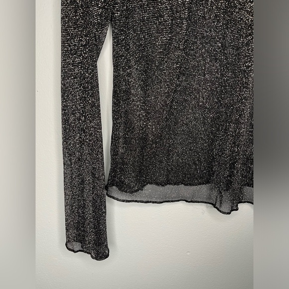 Victoria's Secret Sheer Shimmer Mesh Long Sleeve M/L - Picture 6 of 11
